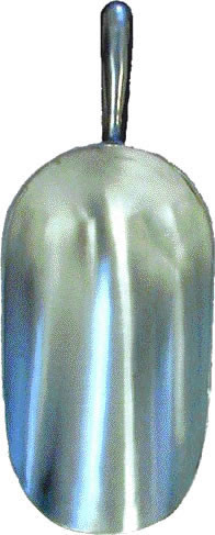 Aluminum 24 Ounce Feed Scoop